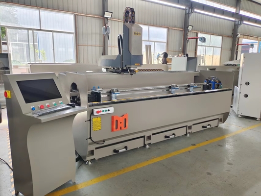 3 оси Алюминиевый CNC Маршрутизатор -90 градусов для оконной двери