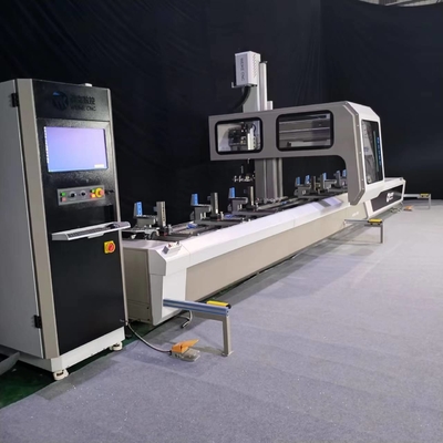 Промышленность Алюминиевые машины Промышленность Алюминий 4Axis CNC Machining Center Для продажи
