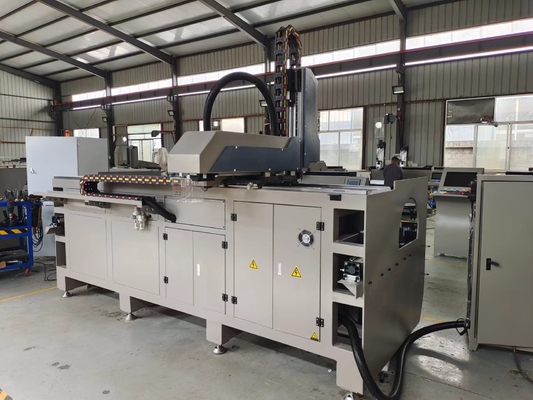 2500 мм Алюминиевый профиль 3 стороны Фрезерный и бурный центр обработки CNC-машина для светодиодного света