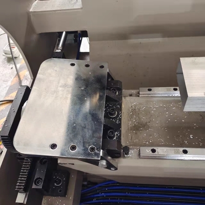 Китайская фабрика Weike Машины поставки 3 + 1 оси CNC буровой фрезерной машины рабочий стол может вращаться +-90 градусов