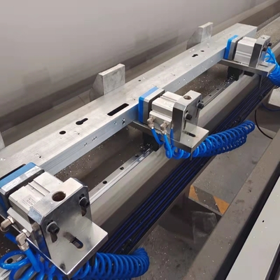 3000 мм 3200 мм Двойная головка буровой фрезерная машина CNC перфорационная машина для алюминиевой стены занавески