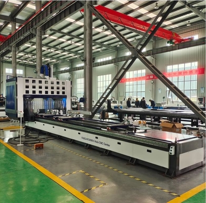 Алюминиевый CNC 5-осевой обрабатывающий центр CNC буровой и режущей машины с 300 мм лезвием пилы