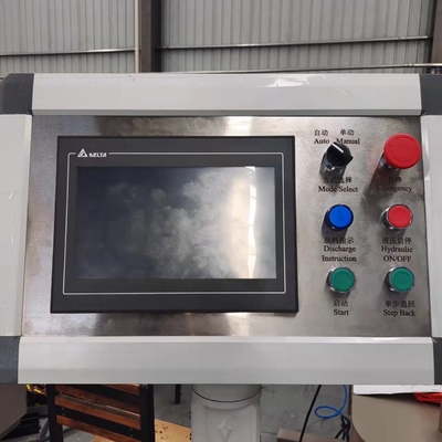 Машины для скрещивания окон / углов из алюминия с помощью CNC