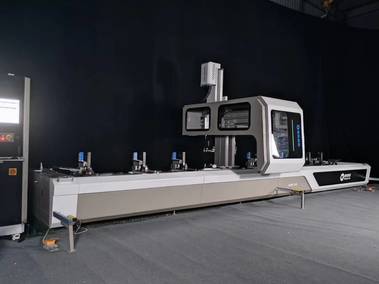 Горизонтальный алюминиевый центр Cnc 4 осей подвергая механической обработке для алюминиевого профиля сверля и филируя