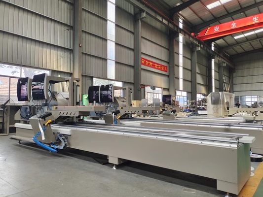 Тип 2 главная пила Cnc митры с длиной вырезывания 6000mm Макс